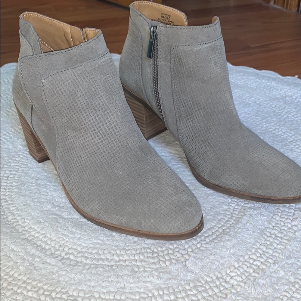 Lucky Brand Taupe Booties